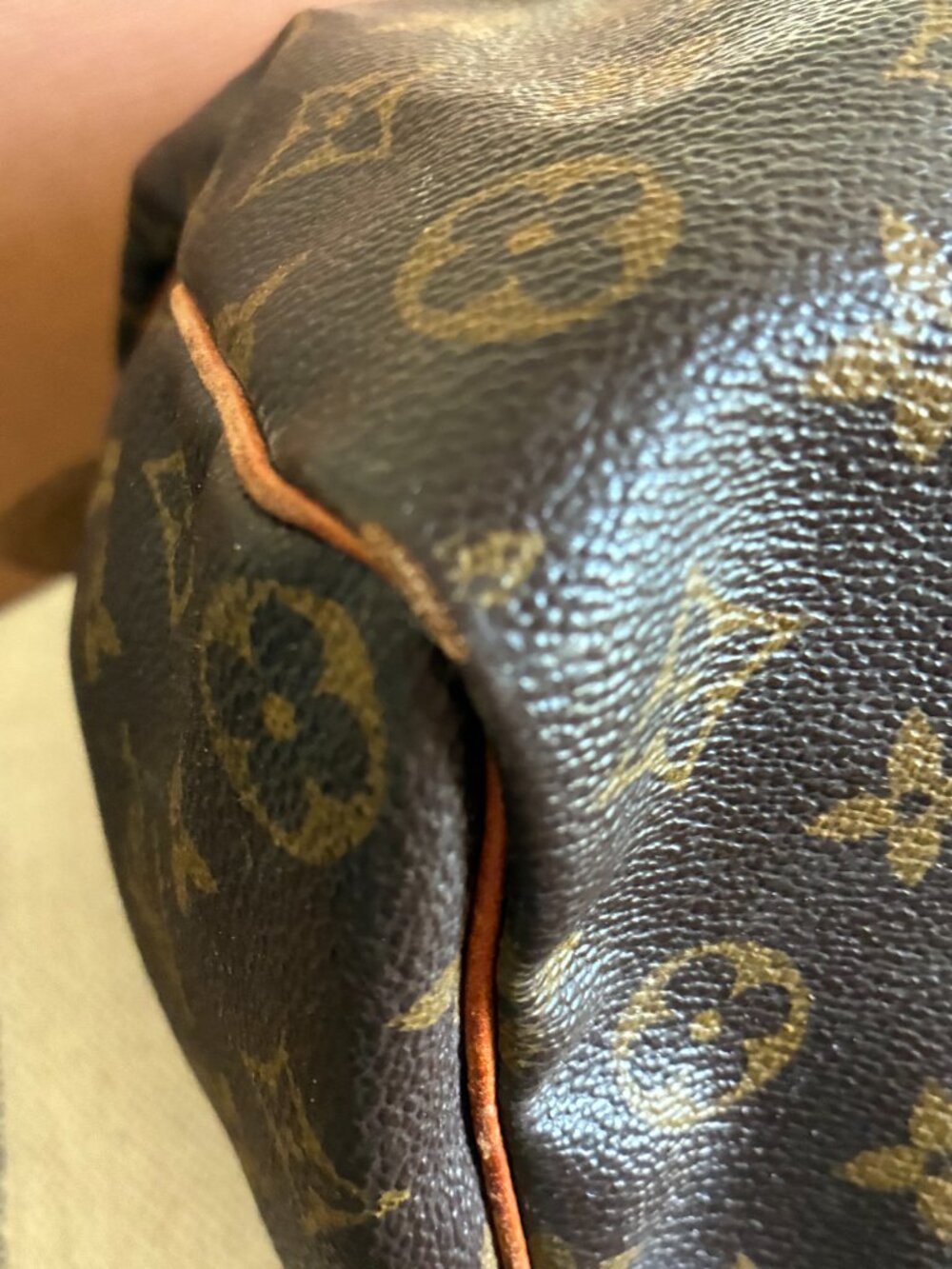 Louis Vuitton Speedy 35 - Picture 9 of 16